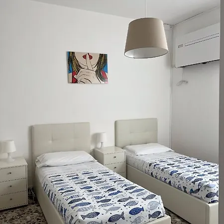 Apartment Direttamente Sul Mare Finale Ligure