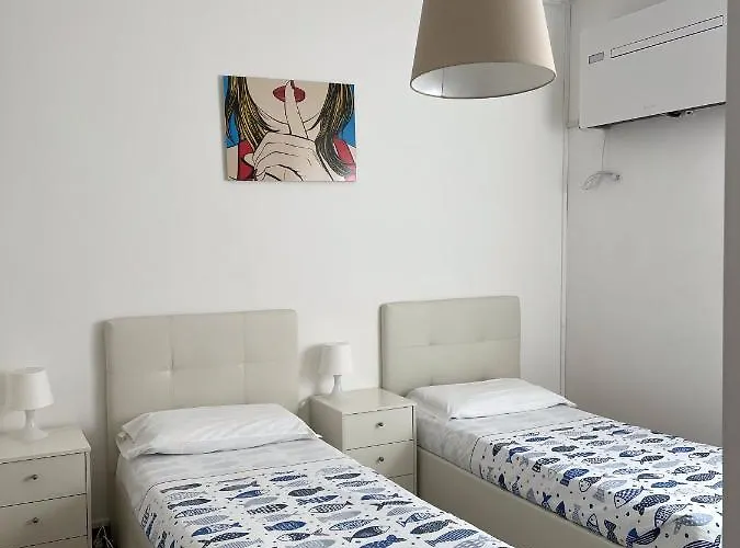 Appartement Direttamente Sul Mare Finale Ligure